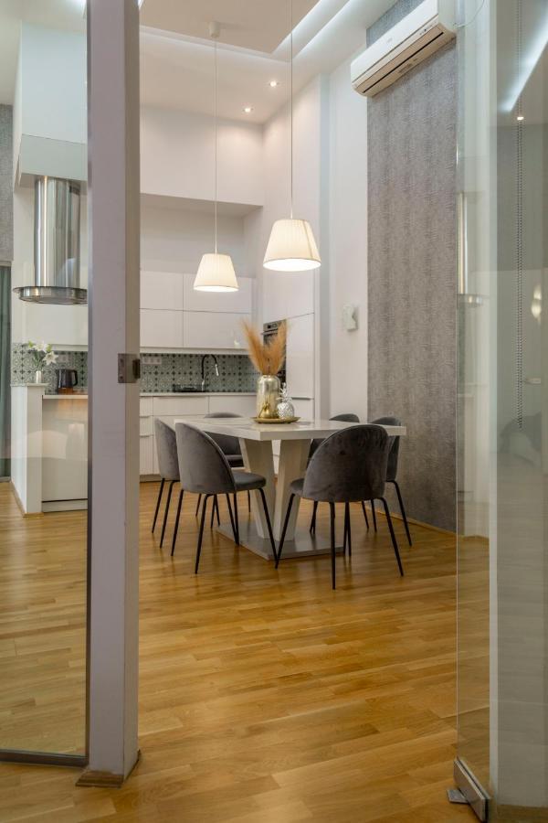 Luxurious & Spacious Downtown Residence In Liszt Ferenc Square Будапешт Экстерьер фото